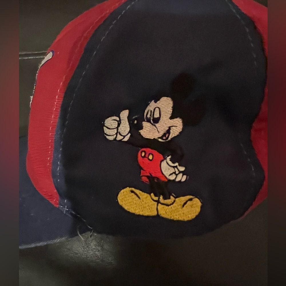 Vintage 1996 Walt Disney World Mickey Mouse Colorblock Snapback Hat - Picture 3 of 7